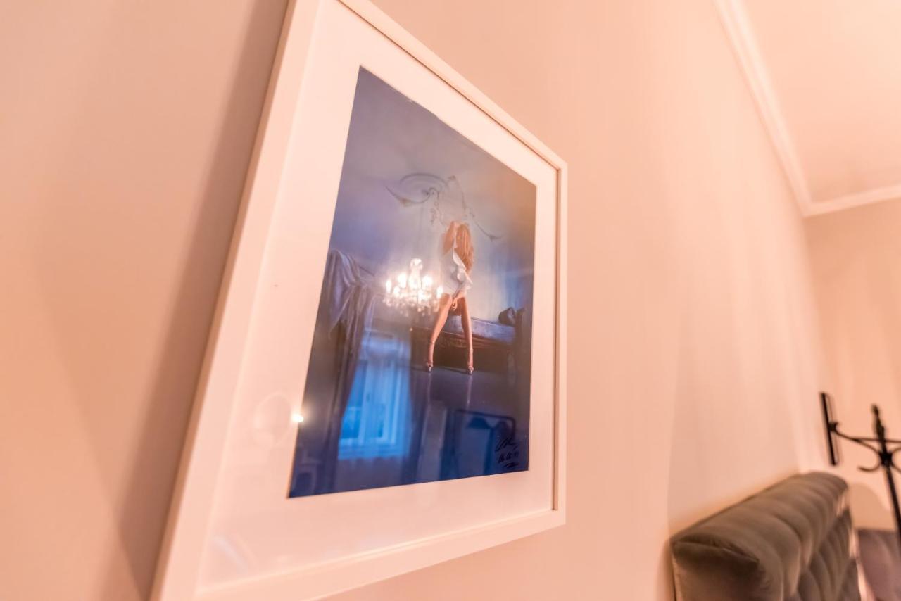 R38 - Artists Luxury Apartment