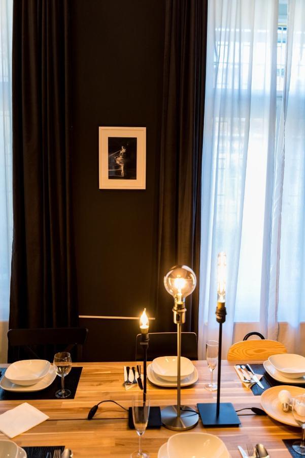 R38 - Artists Luxury Apartment